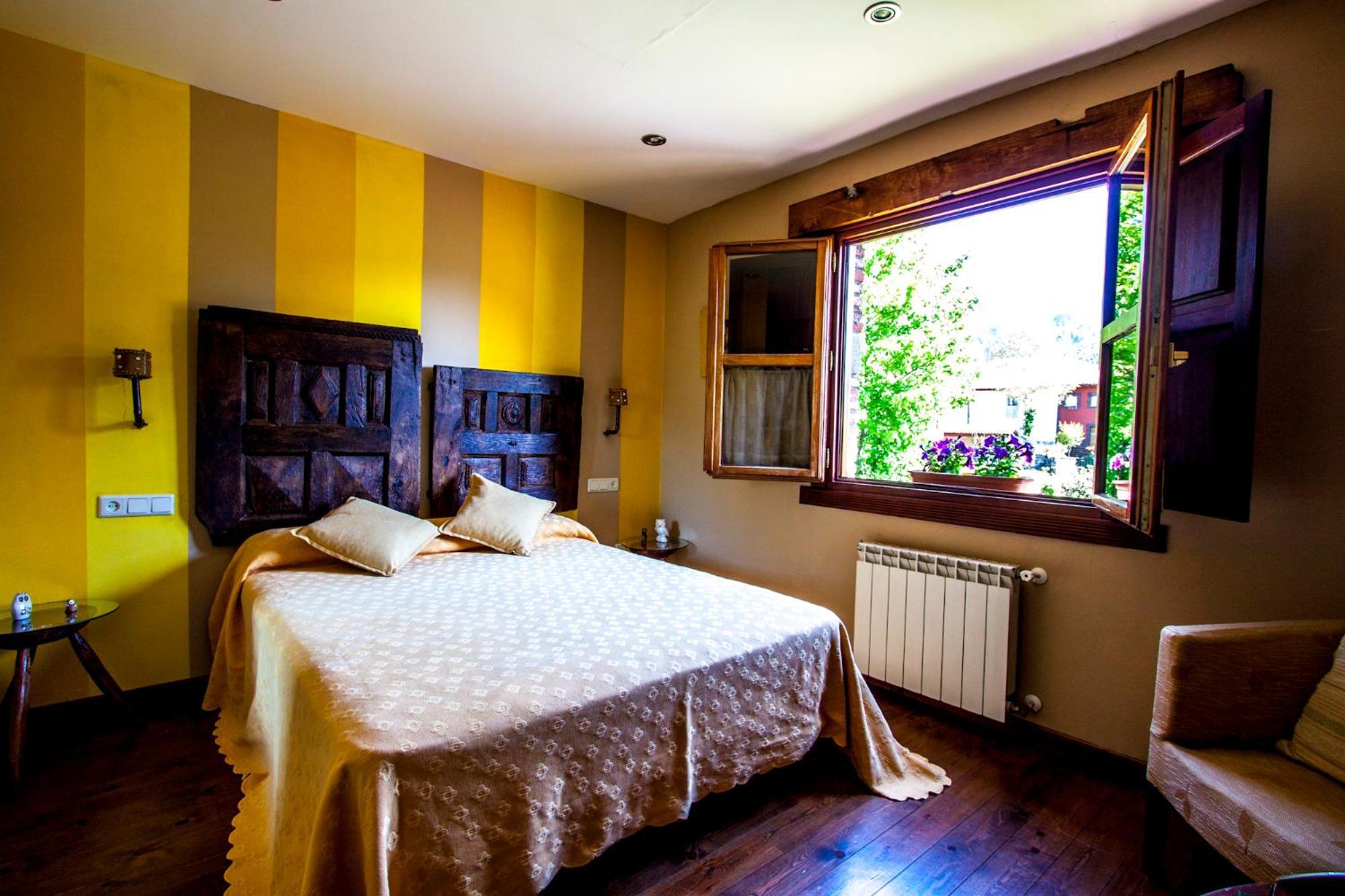 El Buho De La Remolina Guest House Bode Eksteriør bilde